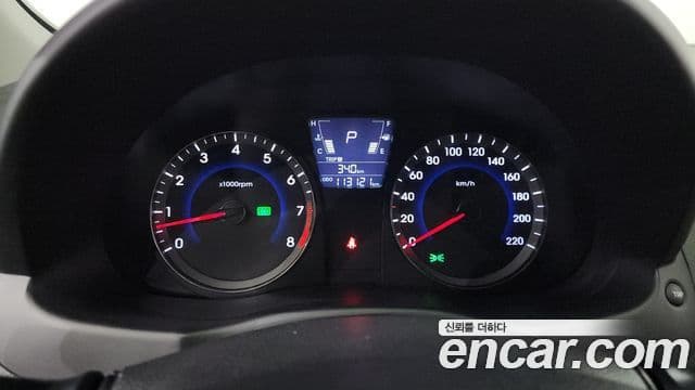 Hyundai Accent(новый кузов / новое поколение) Premier, 2012 8