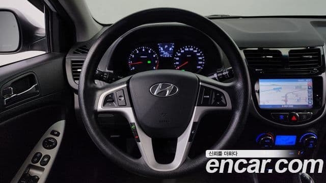 Hyundai Accent(новый кузов / новое поколение) Premier, 2012 14