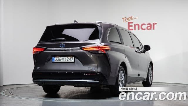 Toyota Sienna 4세대, 2022 2
