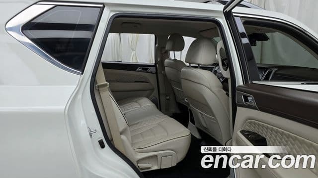 KG모빌리티(SsangYong) All New Rexton Prestige, 2023 12