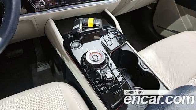 Kia Sportage 5세대 гибрид Signature 2WD, 2022 9