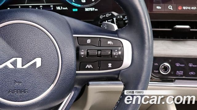 Kia Sportage 5세대 гибрид Signature 2WD, 2022 20
