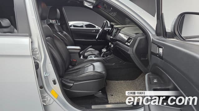 KG모빌리티(SsangYong) Rexton Sport Wild, 2020 10