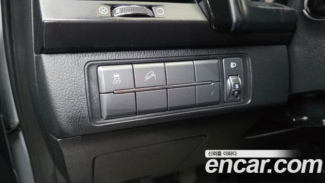 KG모빌리티(SsangYong) Rexton Sport Wild, 2020 17