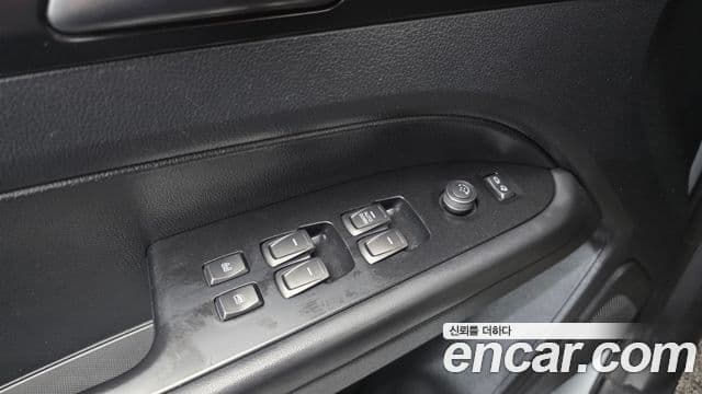 KG모빌리티(SsangYong) Rexton Sport Wild, 2020 19