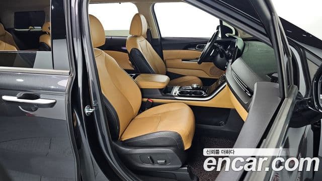 Kia Carnival 4세대 Signature, 2021 10