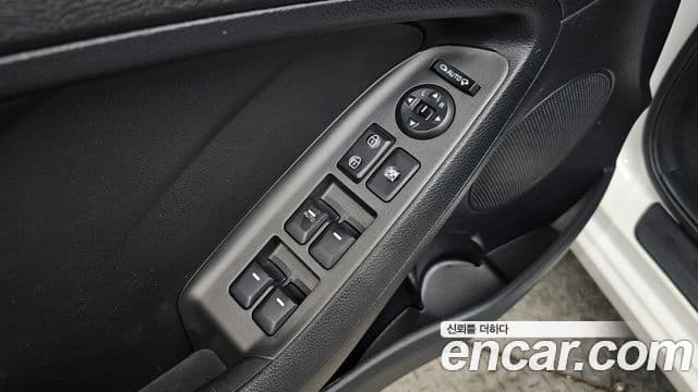 Kia K3 Trendy, 2015 14