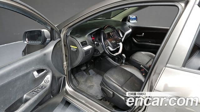 Kia All New Morning Luxury, 2014 10