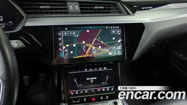 Audi e-Tron, 2021 14