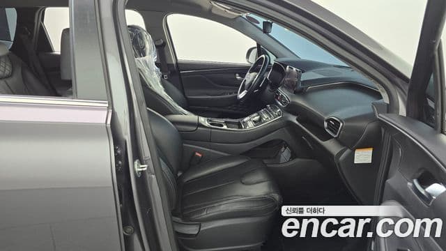 Hyundai The / новый New Santa Fe Exclusive, 2022 11