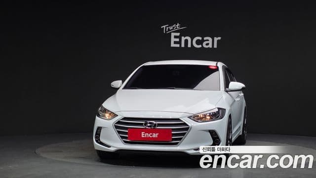 Hyundai Avante AD 1.6 GDI Value Plus, 2018 3