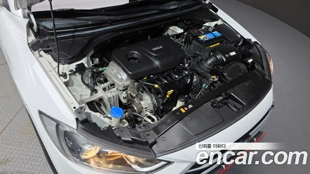 Hyundai Avante AD 1.6 GDI Value Plus, 2018 6