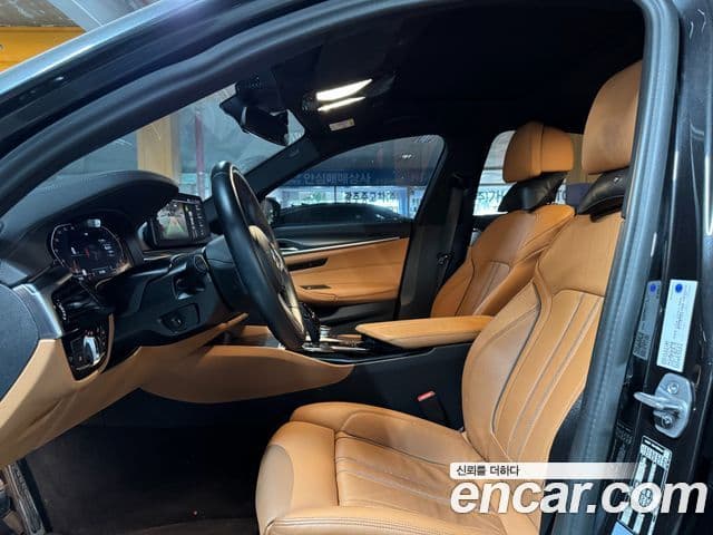 BMW 5시리즈 (G30) 520i M Sport, 2023 10