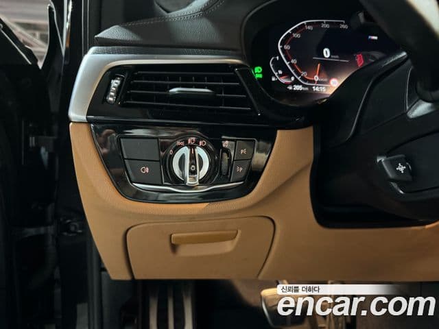 BMW 5시리즈 (G30) 520i M Sport, 2023 15