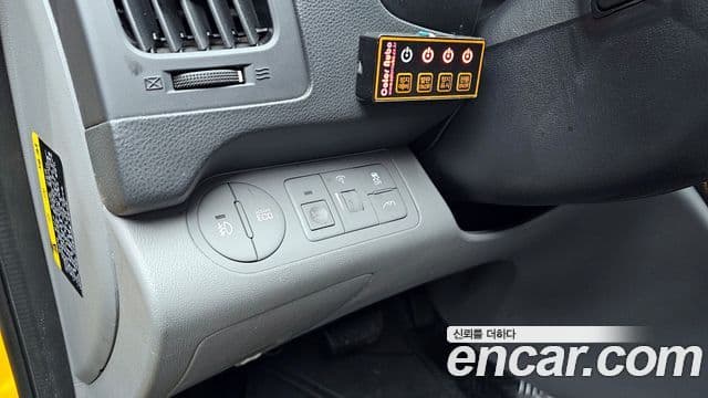 Hyundai Grand Starex 4WD детский перевозочный автомобиль, 2017 15