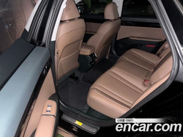 Hyundai Grandeur (GN7) Premium, 2026 6