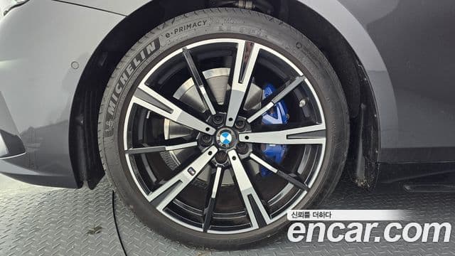 BMW 5시리즈 (G60), 2024 все фото