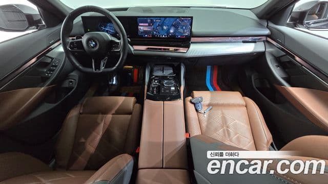 BMW 5시리즈 (G60), 2024 7