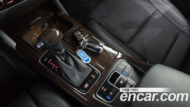 Kia The / новый New K7 Prestige, 2016 9