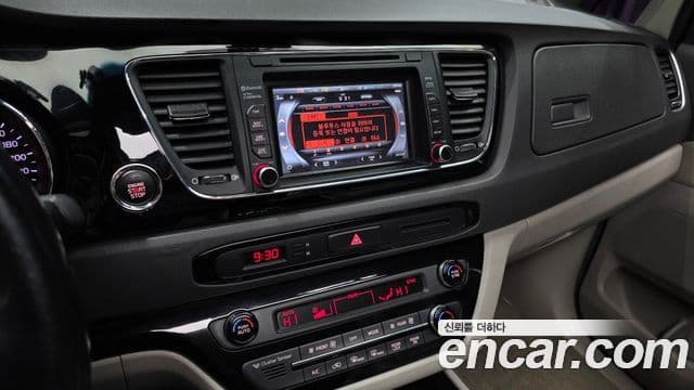 Kia All New Carnival Prestige, 2016 14