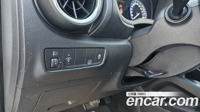 Hyundai The / новый New Kona гибрид Modern, 2022 14