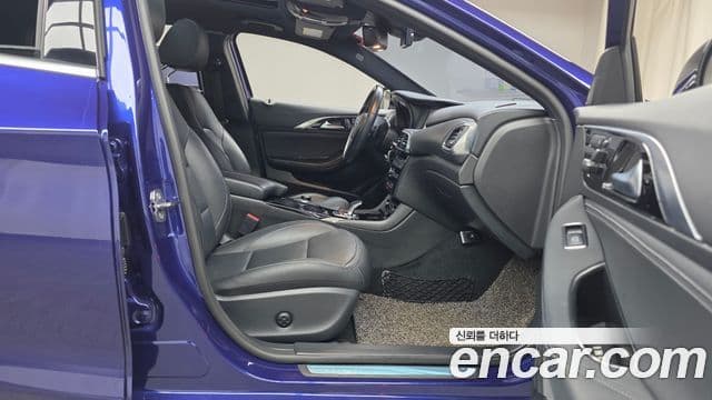 Infiniti Q30 2.0 Essential, 2019 11