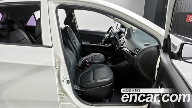 Kia All New Morning Luxury, 2014 10