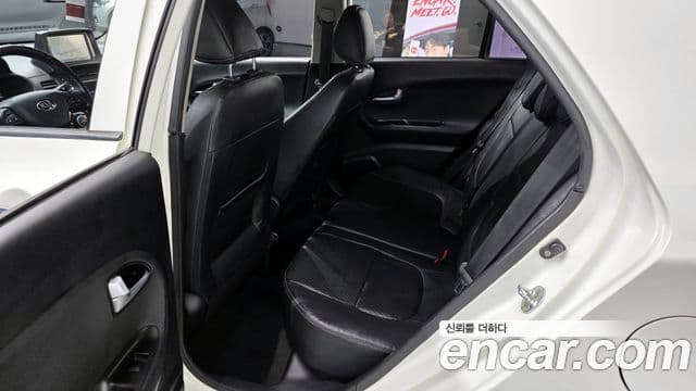 Kia All New Morning Luxury, 2014 13