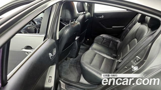 Kia K3 Prestige, 2013 11