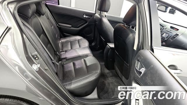 Kia K3 Prestige, 2013 12