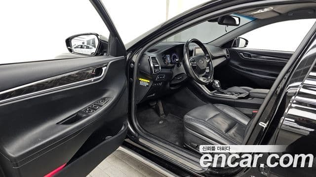 Hyundai Grandeur IG Premium, 2019 10