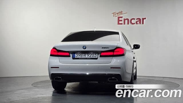 BMW 5시리즈 (G30) Luxury, 2023 4