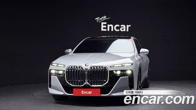 BMW 7시리즈 (G70) 740i sDrive M Sport, 2023 3