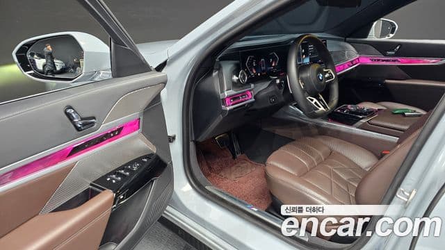 BMW 7시리즈 (G70) 740i sDrive M Sport, 2023 11