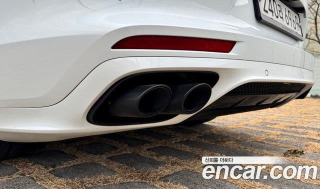 Porsche Panamera (971), 2020 10