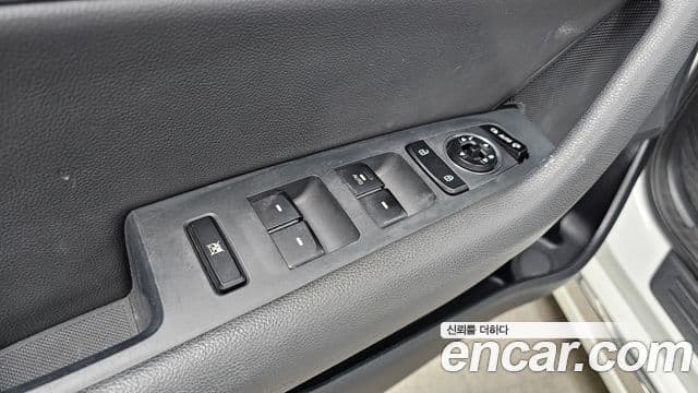 Hyundai LF Sonata 1.6 турбо Smart, 2016 14