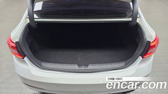 Hyundai LF Sonata 1.6 турбо Smart, 2016 20