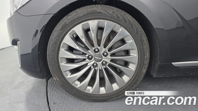 Genesis EQ900 Premium Luxury, 2018 все фото