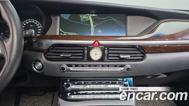 Genesis EQ900 Premium Luxury, 2018 15