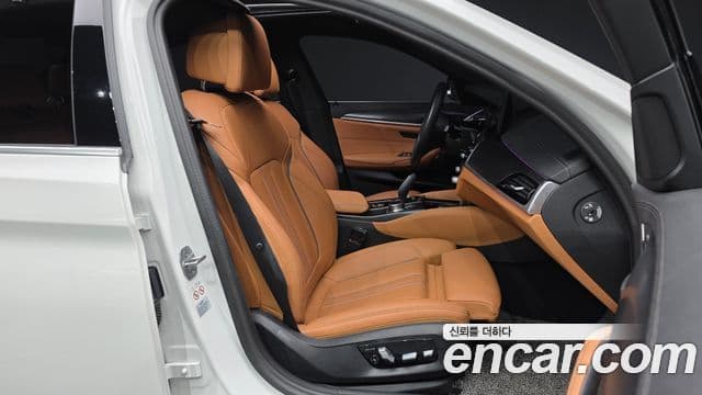 BMW 5시리즈 (G30) 520i M Sport, 2023 11