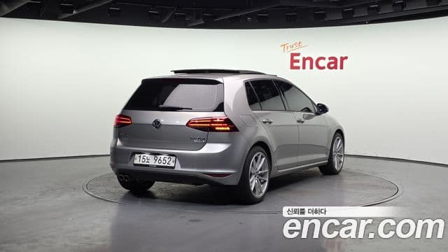 Volkswagen Гольф 7세대, 2016 2