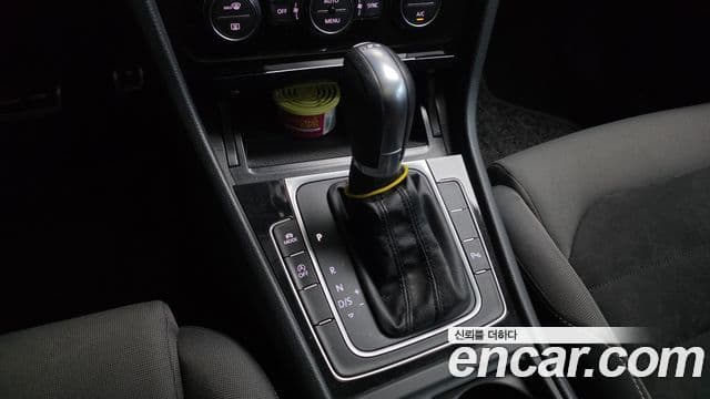 Volkswagen Гольф 7세대, 2016 9