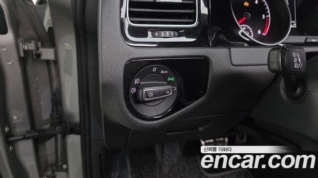 Volkswagen Гольф 7세대, 2016 18