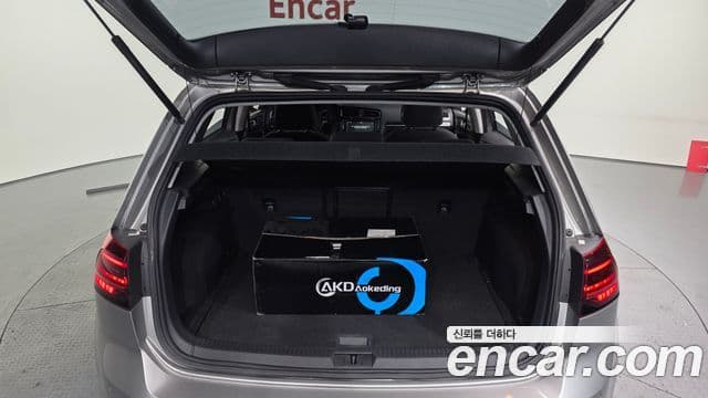 Volkswagen Гольф 7세대, 2016 20