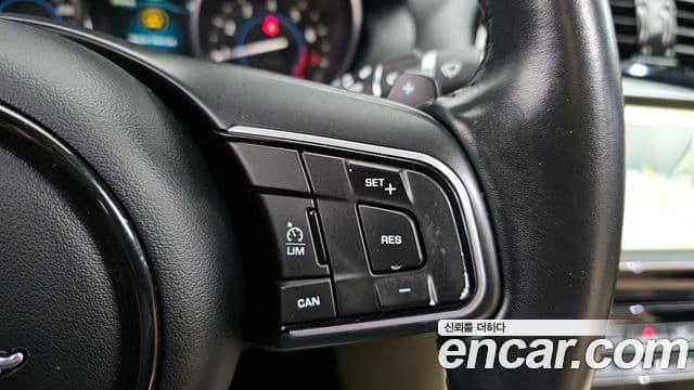 Jaguar XE Prestige, 2017 18