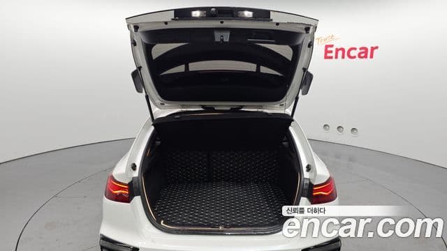 Kia The / новый New K3 2세대 Signature, 2022 20