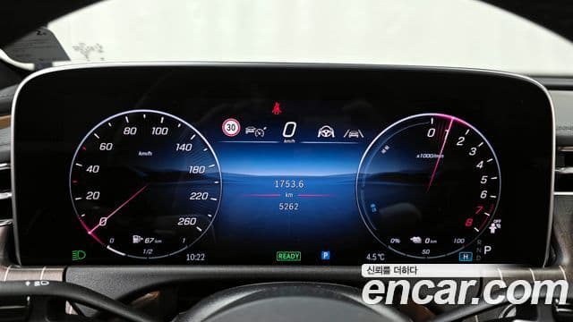 Mercedes-Benz E-класс W214, 2025 8