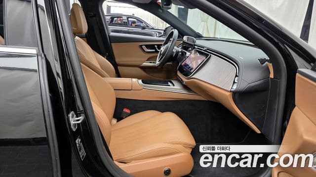 Mercedes-Benz E-класс W214, 2025 11
