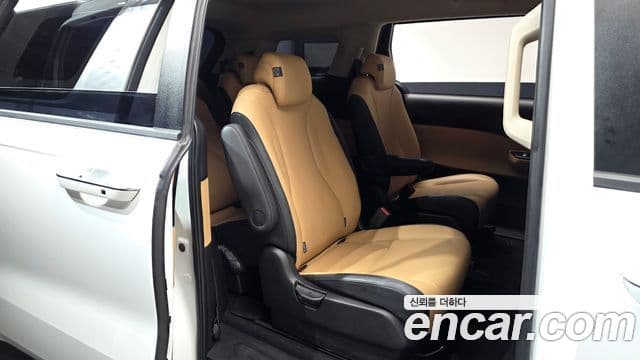 Kia Carnival 4세대 Prestige, 2023 11