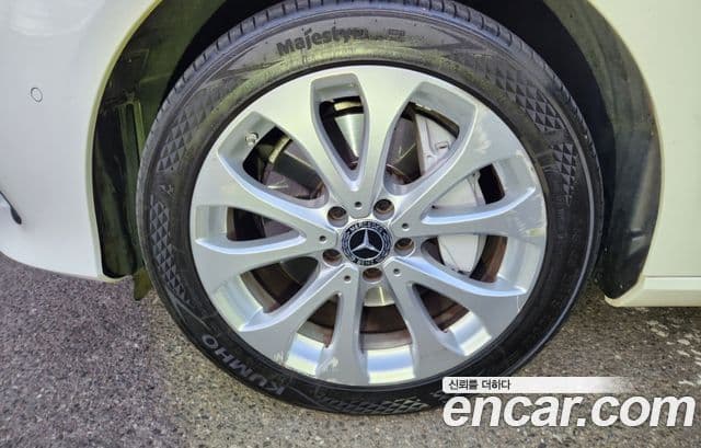 Mercedes-Benz E-класс W213 Exclusive, 2017 все фото